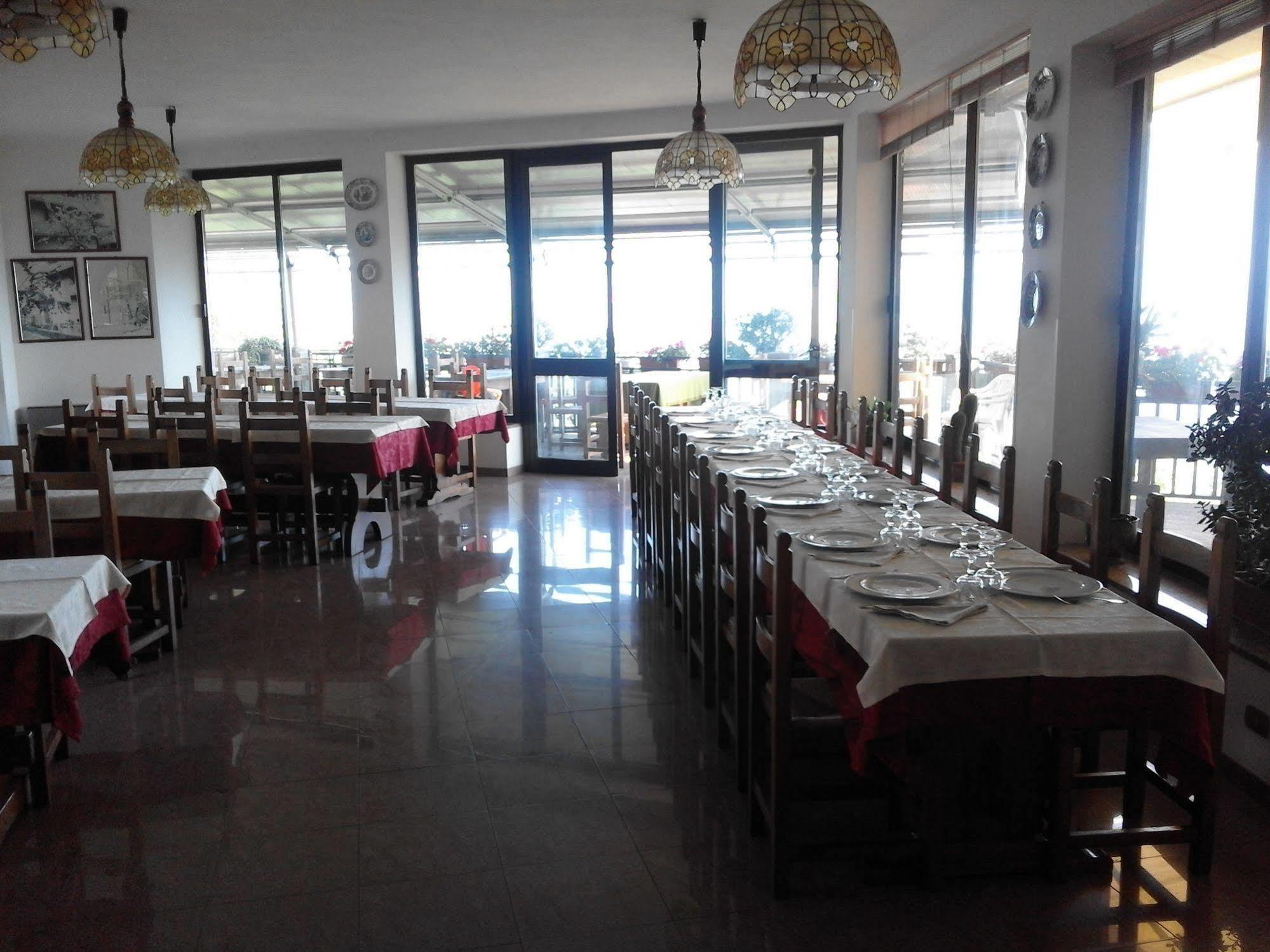 Hotel Panoramico Corfino Eksteriør billede