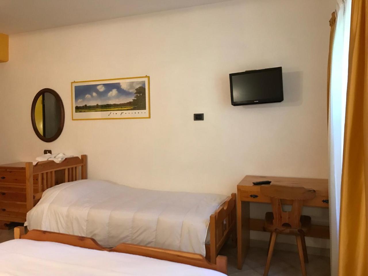 Hotel Panoramico Corfino Eksteriør billede